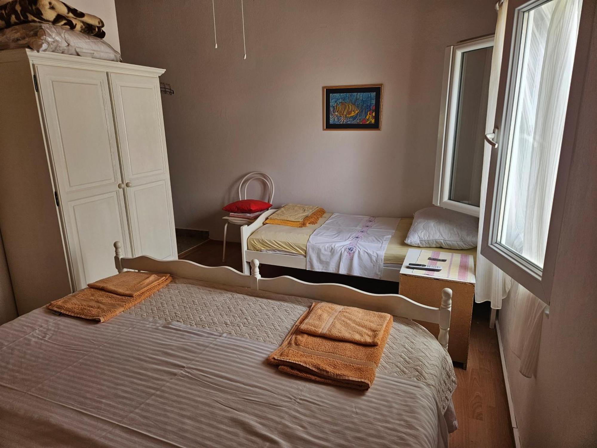 Apartment Zdenka Dinjiska Bagian luar foto